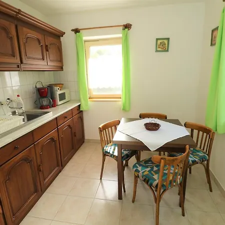 Balaton Apartman Casa de Férias